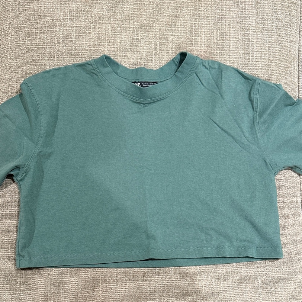 Zara Green Cropped T-Shirt